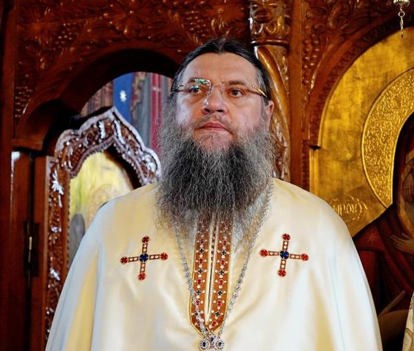 (Video) A fost hirotesit noul stareț al Mănăstirii Almaș – Neamț