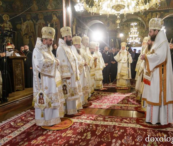 Sfânta Liturghie de la Proclamarea Canonizării Sfântului Cuvios Mucenic Visarion de la LainiciSfânta Liturghie de la Proclamarea Canonizării Sfântului Cuvios Mucenic Visarion de la Lainici