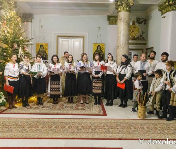 Corul Mira și Grupul „Noi și Vechi”
