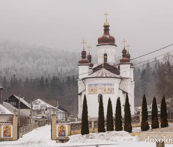 Schitul Vovidenia Neamț