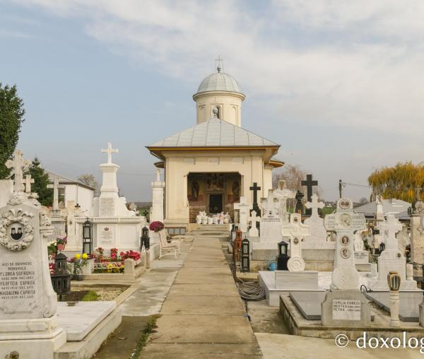 Cimitirul Mănăstirii Pasărea
