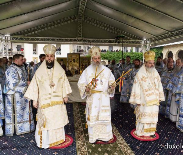 (Video) Înălțarea la cer a Domnului Hristos, hramul Mănăstirii Neamț