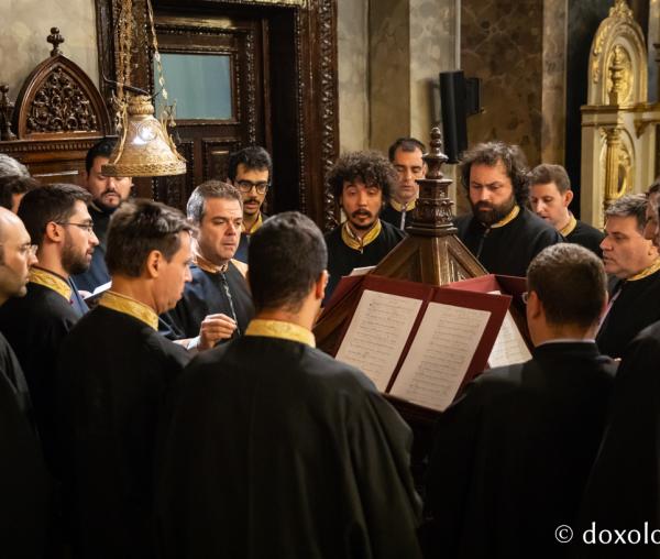(Video) Antifonul I, glasul 8 (Psalmul 102) – în greacă și română
