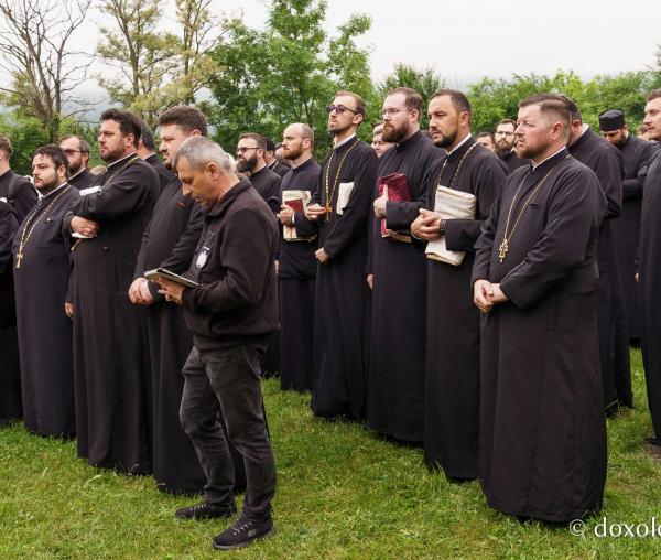 (Video) Liceul Teologic Ortodox din Piatra-Neamț a sărbătorit trei decenii de existență