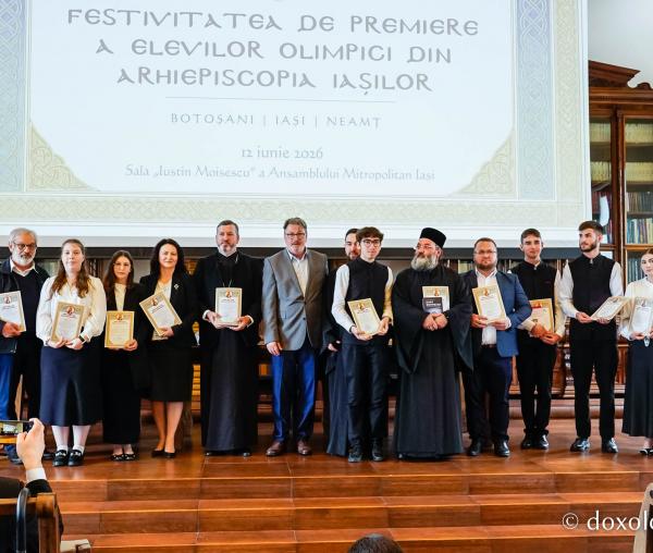 (Video) Elevii olimpici din Arhiepiscopia Iașilor, premiați la Centrul Eparhial din Iași