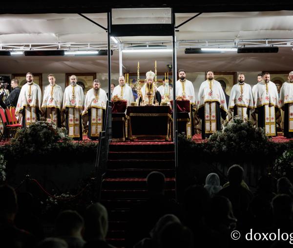 Slujbă de Priveghere în cinstea Sfântului Mare Mucenic Ioan cel Nou de la Suceava