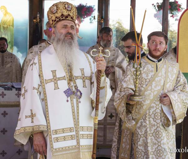 (Video) IPS Teofan: „Creștinul adevărat călătorește împreună cu Hristos în Biserica Lui”
