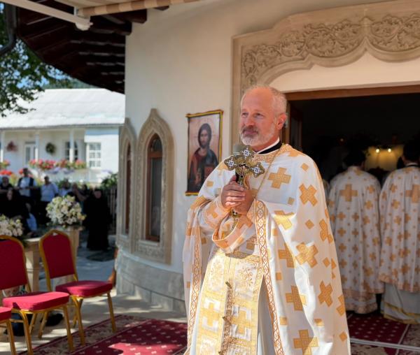 Pr. Daniel Benga