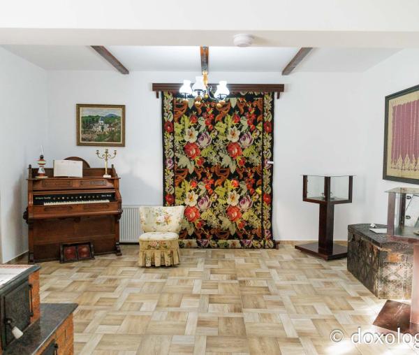 Salonul „Safta Brâncoveanu” de la Mănăstirea Văratec