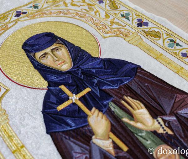 Veșmânt brodat pentru Sfânta Cuvioasă Muceniță Evloghia de la Samurcășești
