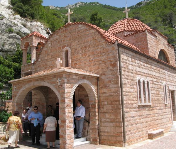 Biserica Mănăstirii Sfântul Patapie (Loutraki, Grecia)