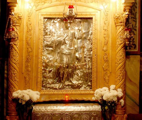 Moaștele Sfântului Mare Mucenic Mina (Biserica „Sfântul Mina-Vergu” din București)
