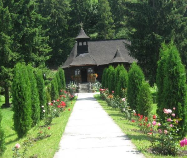 Biserica de lemn a Mănăstirii Sfântul Ilie din Toplița