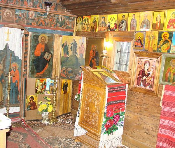 Biserica dintr-un lemn "Schimbarea La Față"