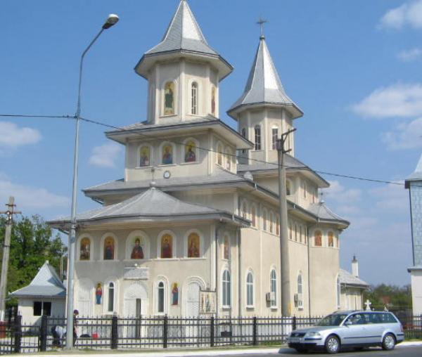 Biserica Sfânta Cuvioasă Parascheva Adjud