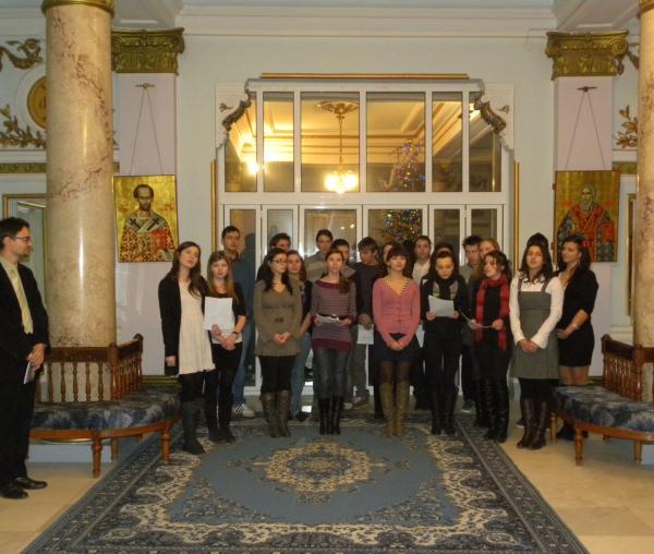 Colindători la IPS Teofan - Colegiul Național Emil Racoviță Iași - Prof. Religie Mihai Ilaș