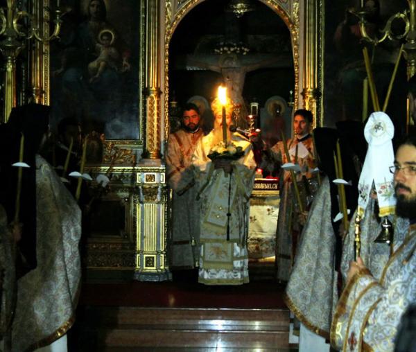 Slujba Învierii la Catedrala Mitropolitană din Iași, în imagini