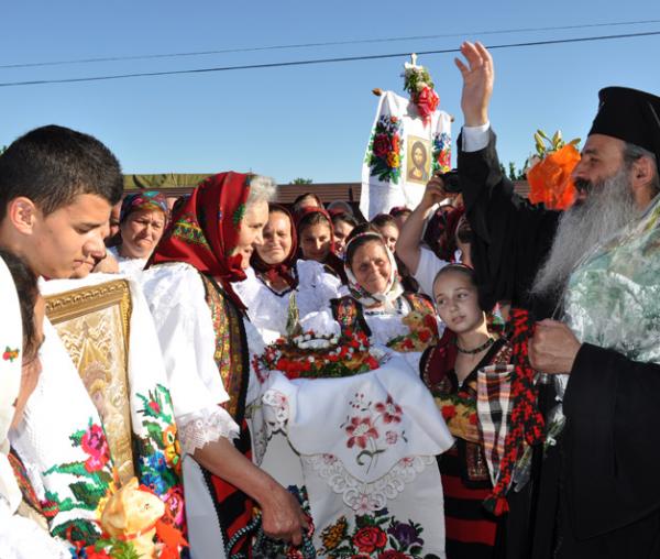 Sărbătoare la Mănăstirea Hadâmbu (foto)