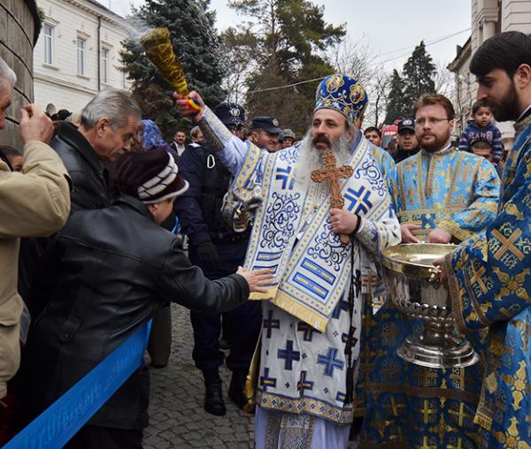 Foto: Sfințitea Aghesmei mari la Mitropolie, la Iași