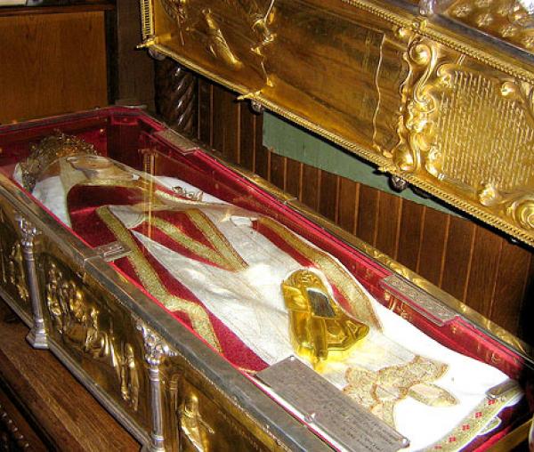 Moaștele Sfântei Mucenițe Filofteia de la Curtea de Argeș, 2012