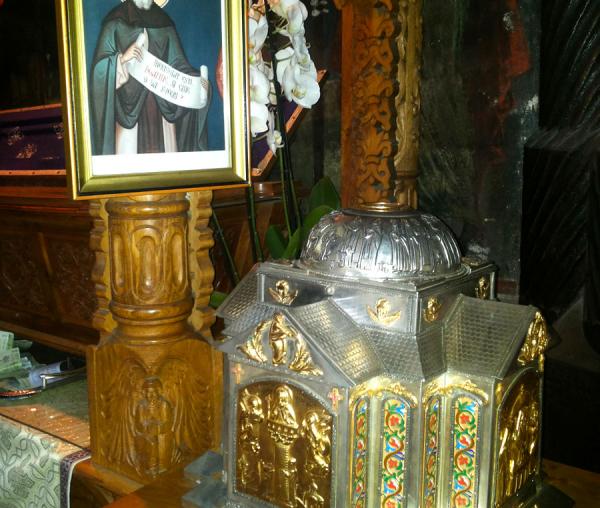 Moaştele Sfântului Cuvios Simeon cel din Muntele Minunat