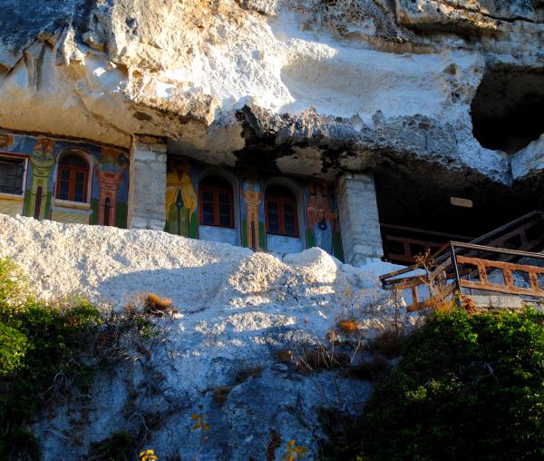 Mănăstirea Basarabov - Bulgaria