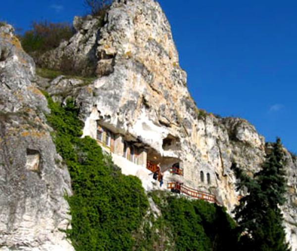 Mănăstirea Basarabov - Bulgaria