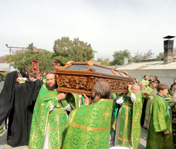 Procesiune cu Moaștele Sfântului Kukşa din Odessa
