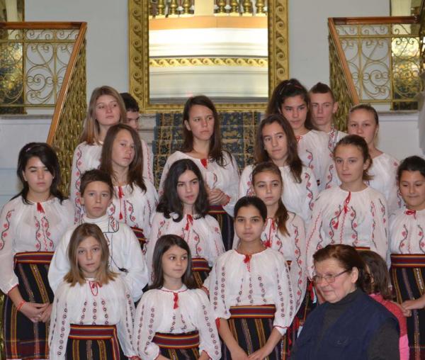 Colindători la Reşedinţa Mitropolitană - Parohia Vlădeni, Protopopiatul Iaşi 1