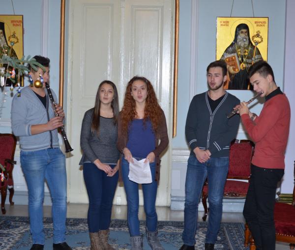 Colindători la Reşedinţa Mitropolitană - Grupul Instrumental Cvintet, Liceul Octav Bancila din Iasi