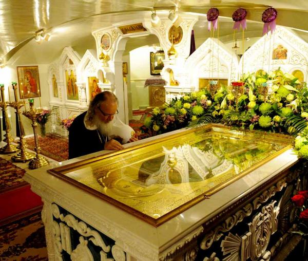 Moaştele Sfântului Ioan de Kronstadt