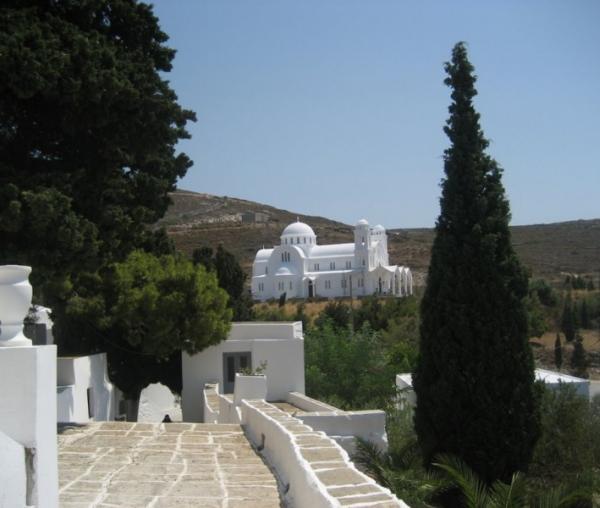 Mănăstirea Schimbării la Faţă din insula Paros