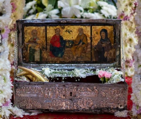 Moaştele Sfântului Sfințit Mucenic Policarp, Episcopul Smirnei