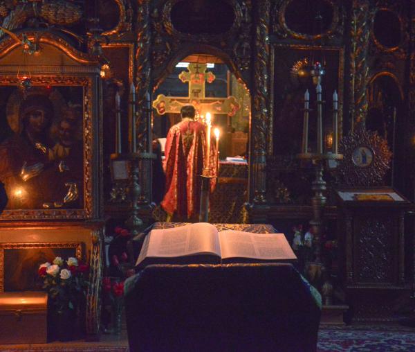 Galerie foto - Sfânta Liturghie din Joia Mare