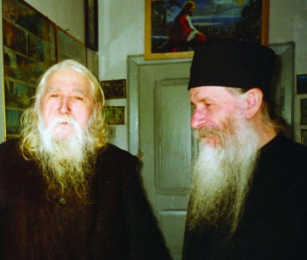 Părintele Cleopa Ilie alături de Părintele Ioanichie Bălan