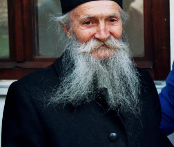 Starețul Tadei de la Mănăstirea Vitovnița
