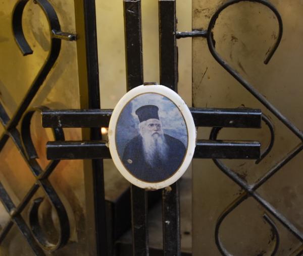 La mormântul Mitropolitului Iosif Naniescu