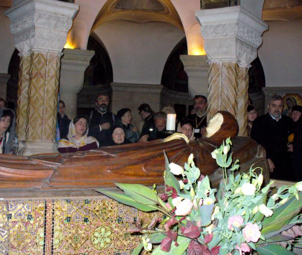 Interior din Biserica Adormirii Maicii Domnului din Sion - Ierusalim