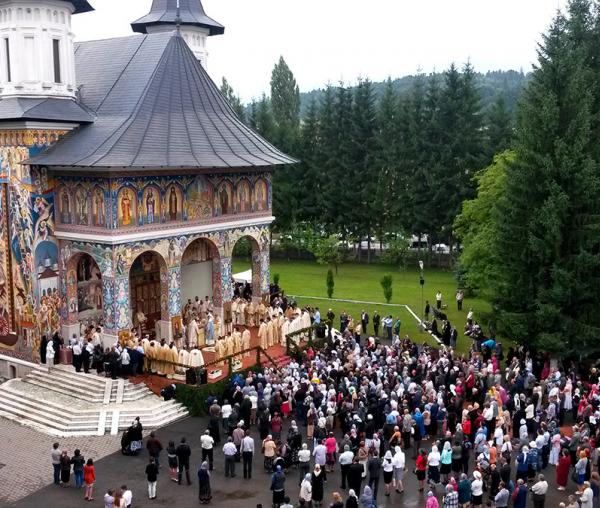 Sărbătoarea Sfântului Ioan Iacob la Seminarul Teologic de la Mănăstirea Neamț - galerie foto