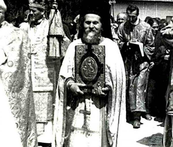 Părintele Serafim Popescu