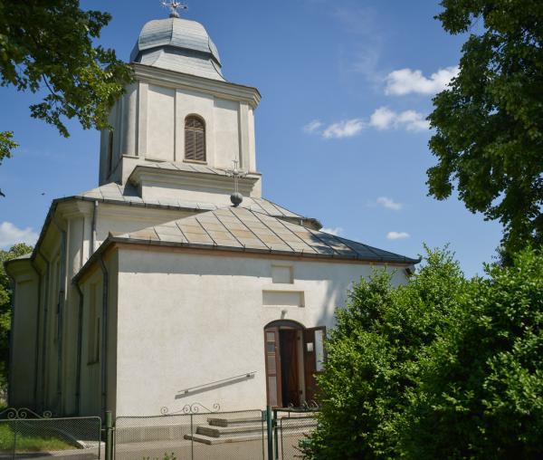 (Foto) Biserica „Sfinții Voievozi” Roșca din Tatarași