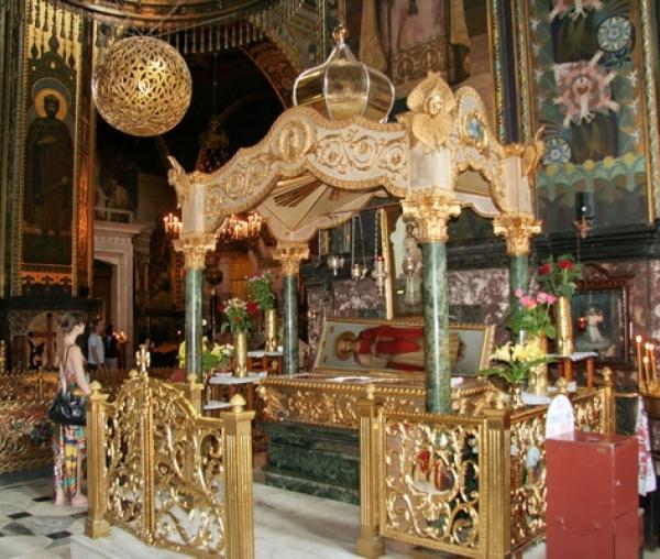 Moaștele Sfintei Mari Mucenițe Varvara