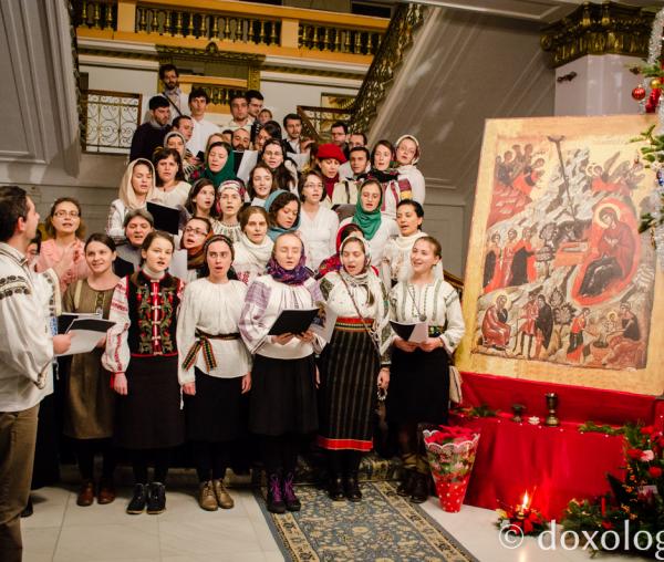 Colindători la Reședința mitropolitană - parohia Talpalari din Iași