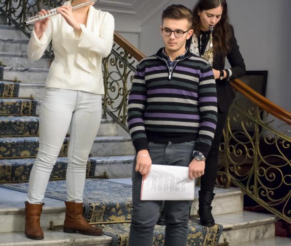 Colindători la Reședința Mitropolitană - Trio vocal-instrumental, Colegiul de Artă „Octav Băncilă”, Iași
