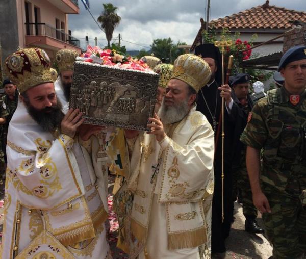 (Foto) Bucurie la hramul Sfântului Ioan Rusul în Prokopion, Grecia – 27 mai 2015