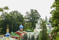 Lavra Peșterilor din Pskov
