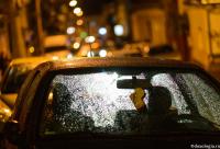 autoturism încărcat de picături de apă