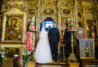 miri în fața ușilor împărătești