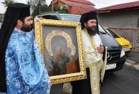 procesiune cu icoana Maicii Domnului
