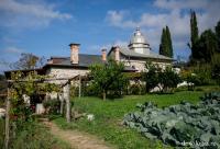 (Foto) Pași de pelerin la Chilia „Sfântul Ipatie” – Athos